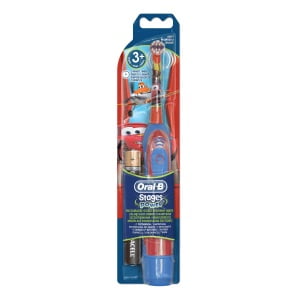ORALB ADVANCED POWER SPAZZOLINO A BATTERIA CARS & PRINCESS